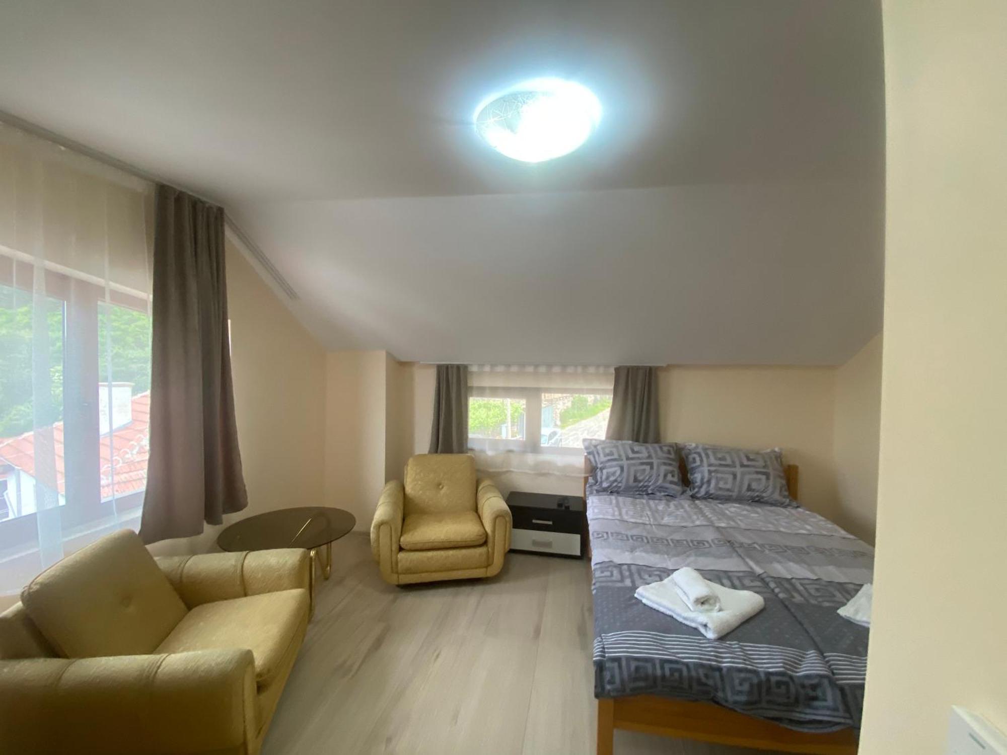 Анелия Hotel Sapareva Banya Ngoại thất bức ảnh