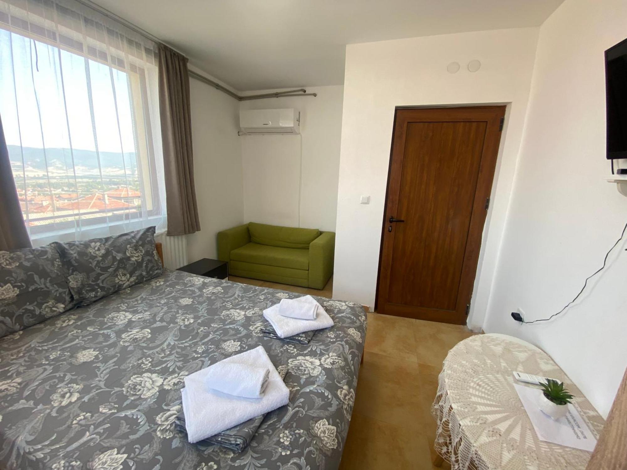 Анелия Hotel Sapareva Banya Ngoại thất bức ảnh